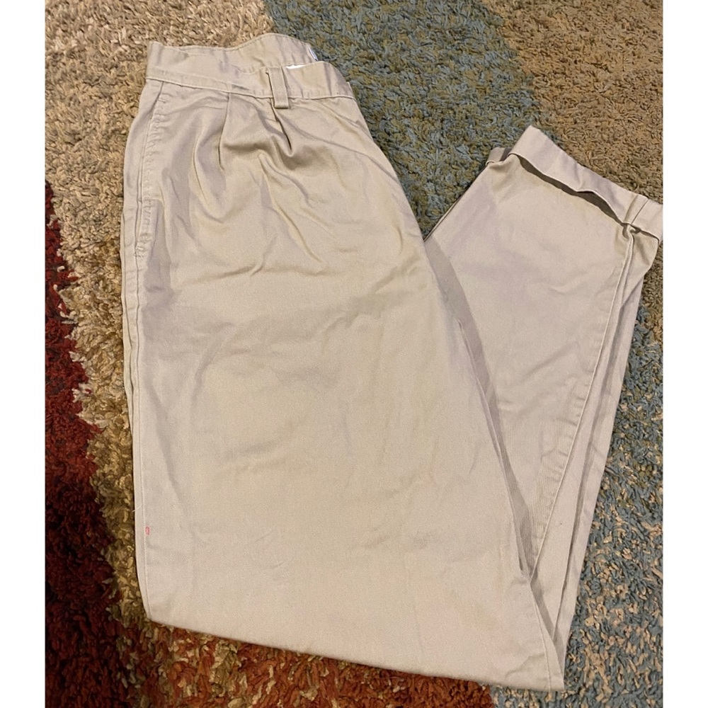 Men’s khakis